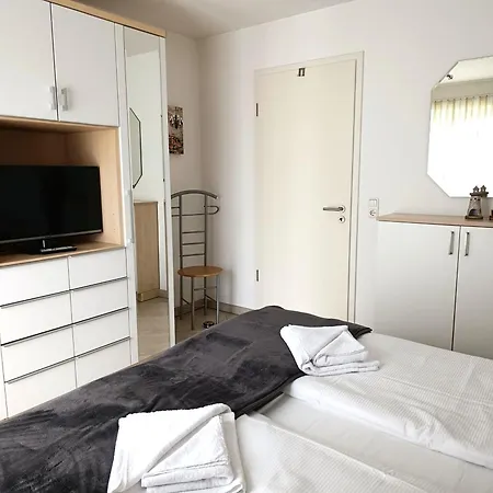 Отель Residenz Strandkrone 02 Кюлунгсборн